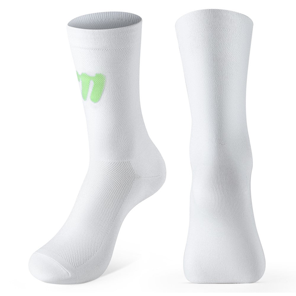 WEST BIKING YP0216057 1 Pair Sports Running Cycling Socks Reflective Breathable Socks