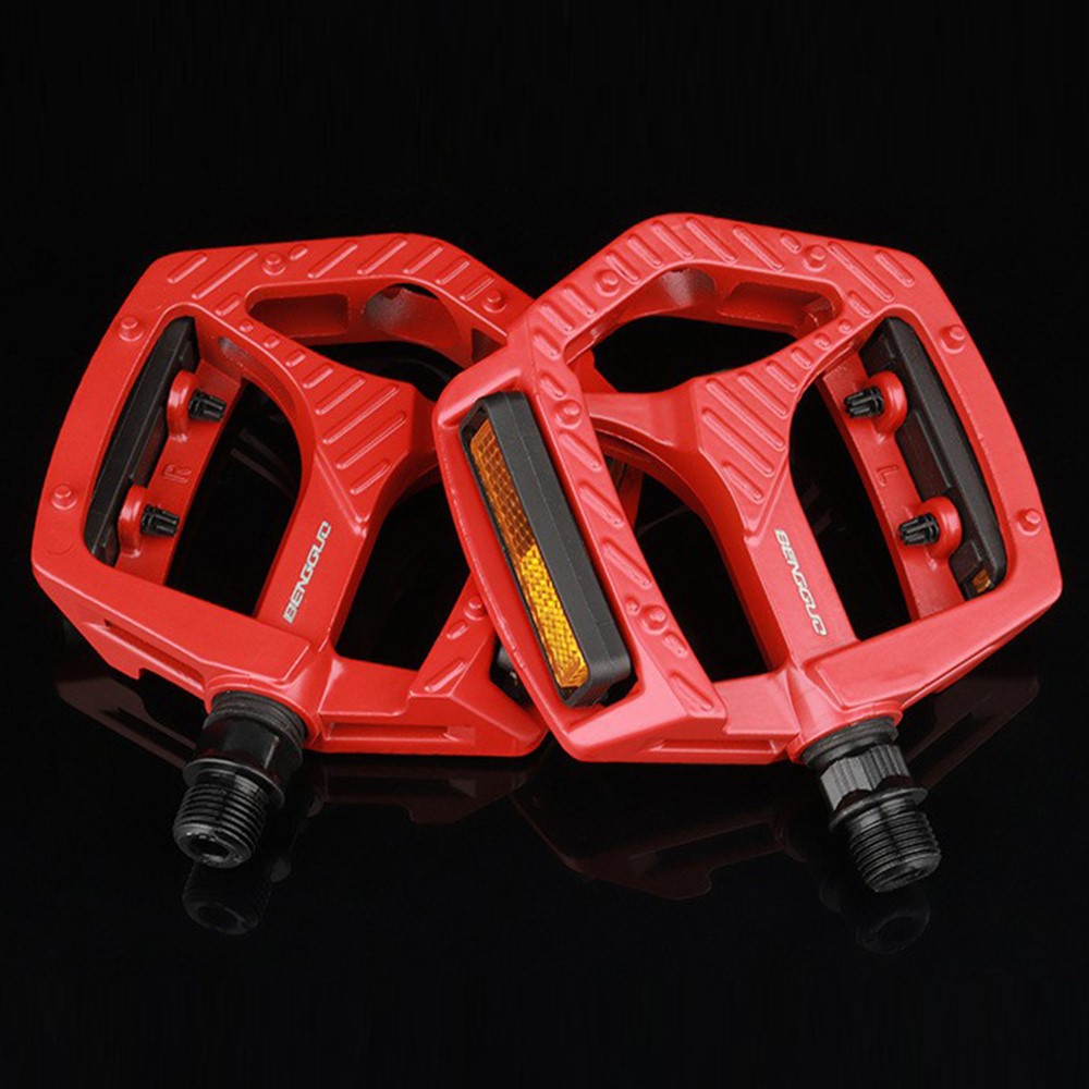 BENGGUO BG-4203 1 Pair Bicycle Pedals MTB Bike Cycling Accessories Aluminum Alloy Pedals