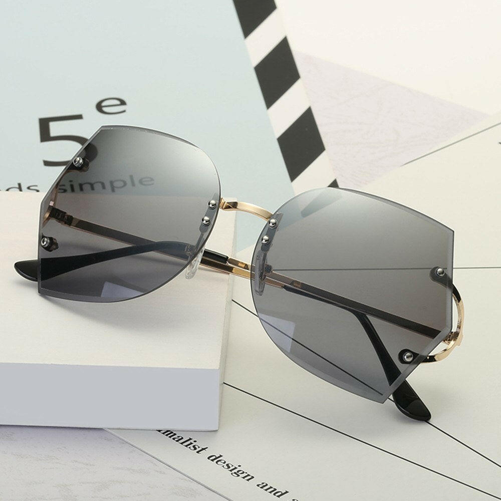 Fashion Ocean Film Sunglasses Eyeglass UV 400 Protection Irregular Lens Sunglasses for Men and Women-WAYBIKER